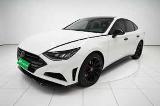 现代 索纳塔 2022款 380TGDi 自动20周年纪念款