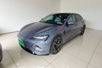 比亚迪 海豹 2022款 700km 长续航后驱版