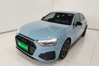 奥迪A4L 2024款 45 TFSI quattro 臻选动感型