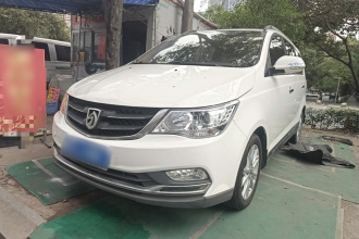 宝骏730 2016款 1.5L 手动舒适型 7座 国V