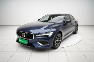 沃尔沃S60 2023款 B4 智远豪华版