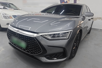 比亚迪 汉 2023款 DM-i 冠军版 121KM 尊贵型
