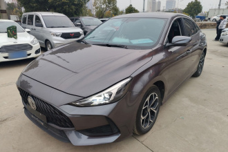 名爵 MG5 2021款 改款 180DVVT CVT青春豪华版