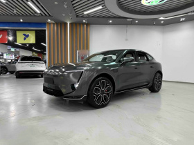 阿维塔11 2025款 暗夜骑士版