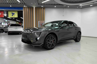 阿维塔11 2025款 暗夜骑士版