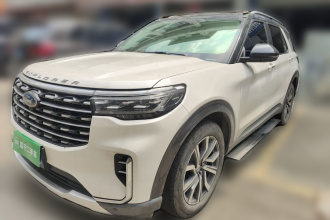 福特 探险者 2023款 EcoBoost 285 四驱钛金版 7座