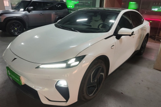 深蓝汽车 深蓝L07 2025款 530Ultra  深蓝智驾AD PRO纯电版