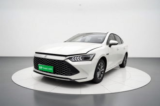 比亚迪 秦PLUS 2024款 荣耀版 DM-i 55KM领先型