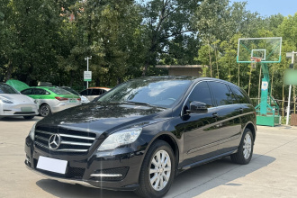 奔驰R级 2017款 R 320 4MATIC 商务型臻藏版