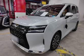 五菱汽车 星光730 2025款 1.5T CVT 精英型