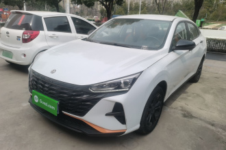 东风风神 奕炫 2023款 马赫版 1.5L 自动追风版