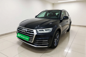 奥迪Q5L 2020款 改款 40 TFSI 荣享时尚型