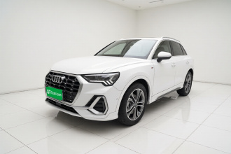 奥迪Q3 2022款 40 TFSI 时尚动感型