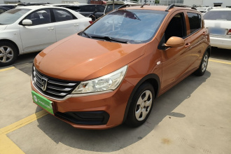 宝骏310 2020款 1.2L 手动舒适型