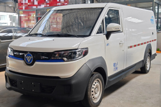 福田 智蓝精灵E7 2023款 纯电动厢式运输车 平顶2座 亿纬锂能41.86kWh