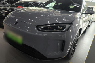 鸿蒙智行 问界M5 2025款 增程   Ultra 四驱版