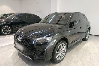 奥迪Q5L 2024款 40 TFSI 豪华动感型