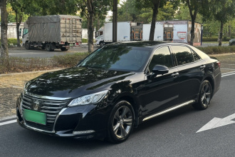 丰田 皇冠 2015款 2.0T 时尚版