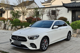 奔驰E级 2022款 E 300 L 运动时尚型