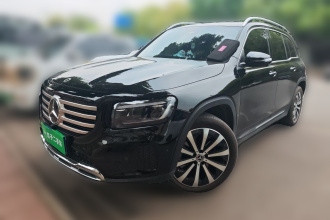 奔驰GLB 2025款 GLB 220 时尚型