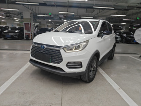 比亚迪 元新能源 2019款 EV360 智联领尚型