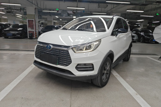 比亚迪 元新能源 2019款 EV360 智联领尚型