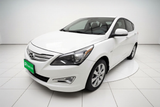 现代 瑞奕 2014款 1.6L 自动TOP