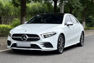 奔驰A级 2020款 A 200 L 运动轿车