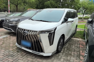 广汽传祺 传祺M8 2023款 宗师系列 400T 至尊版