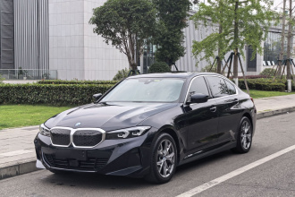 宝马i3 2025款 eDrive 35 L