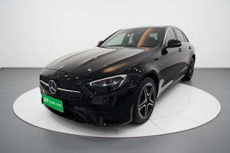 奔驰E级(进口) 2023款 E 300 时尚型运动版