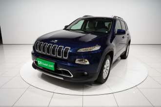 Jeep 自由光 2016款 2.4L 专业智能版