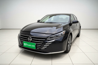 日产 天籁 2024款 2.0L SV 黑金版