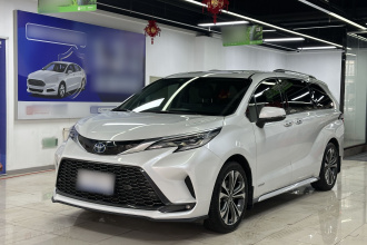 丰田 格瑞维亚 2023款 2.5L混动 尊贵PLUS版