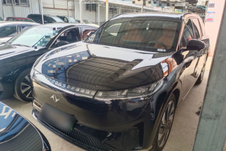 东风奕派 eπ008 2025款 210Max如奕版 5座