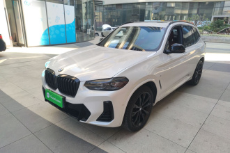 宝马X3 2022款 改款二 xDrive30i 尊享型 M曜夜套装