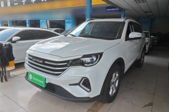 捷途X70M 2021款 1.5T DCT豪华伙伴型 7座