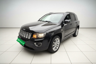 Jeep 指南者(进口) 2014款 改款 2.0L 两驱精英版