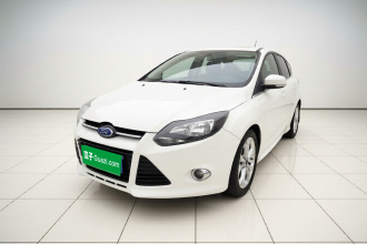 福特 福克斯 2012款 两厢 2.0L 自动豪华运动型
