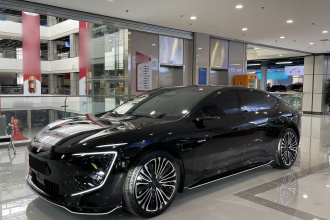 阿维塔12 2024款 650 三激光四驱GT版