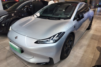昊铂GT 2023款  710后驱超充七翼版