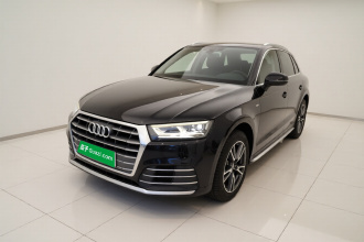 奥迪Q5L 2020款 改款 40 TFSI 荣享时尚型