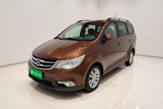 宝骏730 2014款 1.5L 手动舒适型 7座