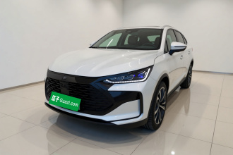比亚迪 唐新能源 2022款 DM-p 215KM 四驱旗舰型