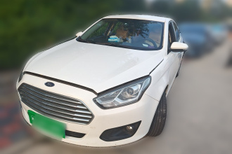 福特 福睿斯 2015款 1.5L 手动舒适型