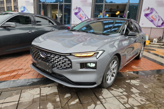 福特 蒙迪欧 2022款 改款 EcoBoost 245 豪华型