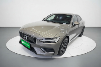 沃尔沃S60 2022款 B4 智远豪华版