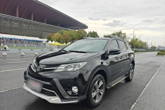丰田 RAV4荣放 2015款 2.0L CVT两驱风尚版