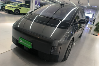 理想汽车 理想MEGA 2025款 Ultra 智能焕新版