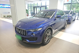 玛莎拉蒂 Levante 2021款 3.0T 标准版